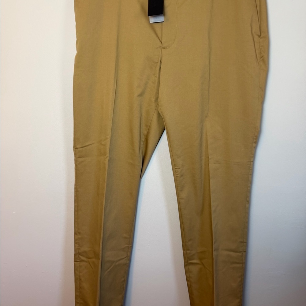 Destination j Crew Men's Khaki Chinos  NWT 38 x32